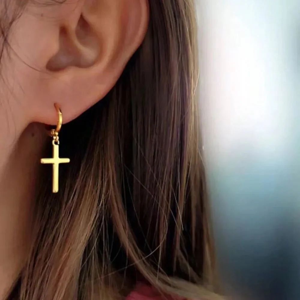 cross hoop earrings A749